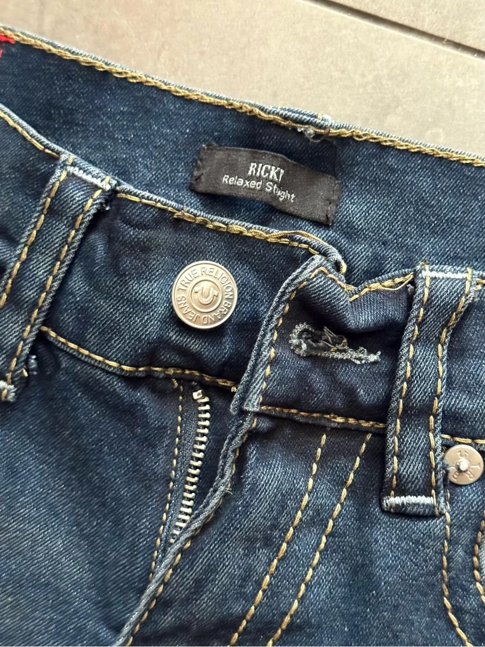 True Religion NWT Ricky Big T Flap Roll-Cuff Dark Wash Denim Shorts Men's 30